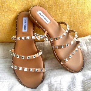 Steve Madden / Brand New Sandals